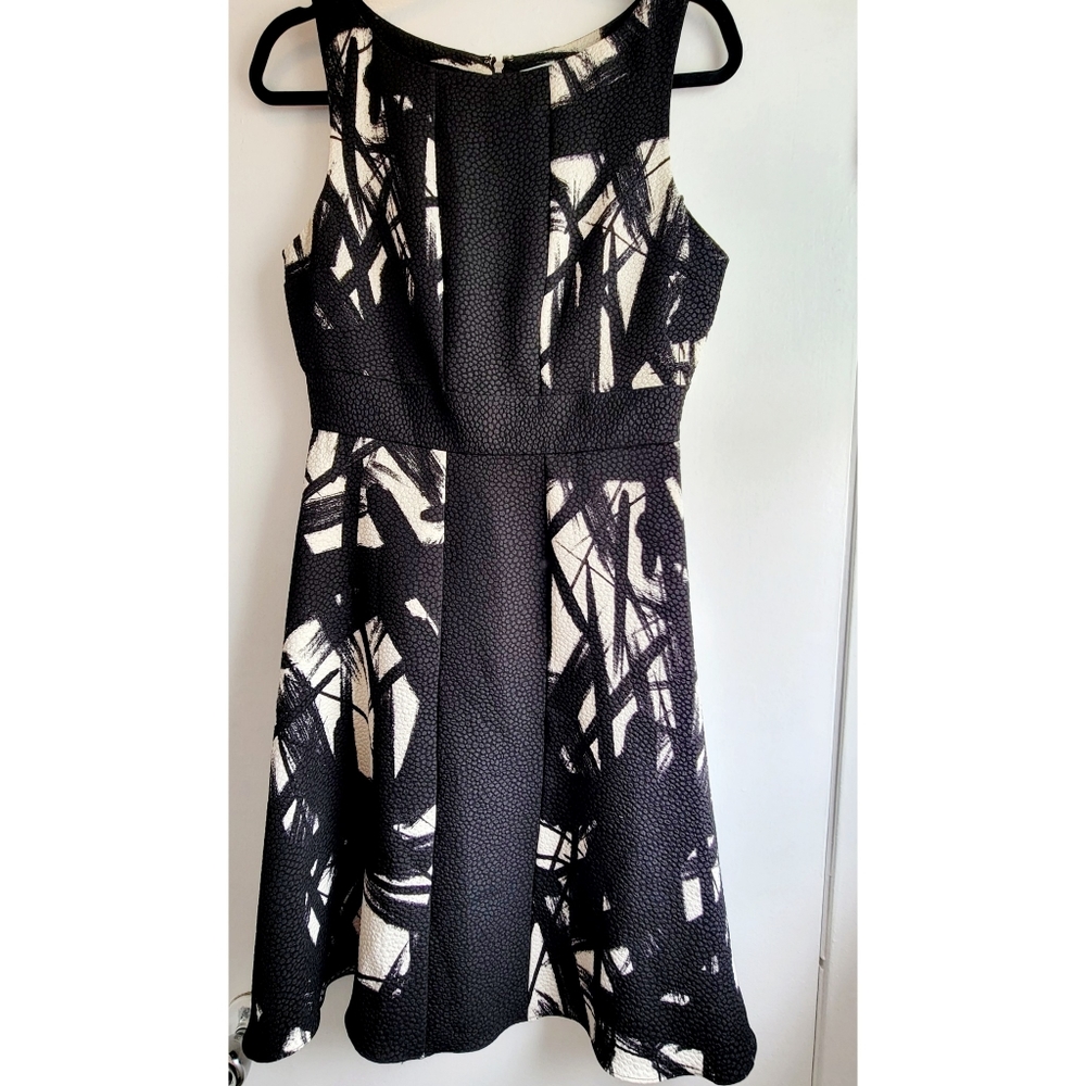Plenty by Tracy Reese Black/Off White Abstract Dress Size 6 - Picture 2 of 5